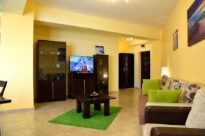 Summerland Fun Apartment  Мамая